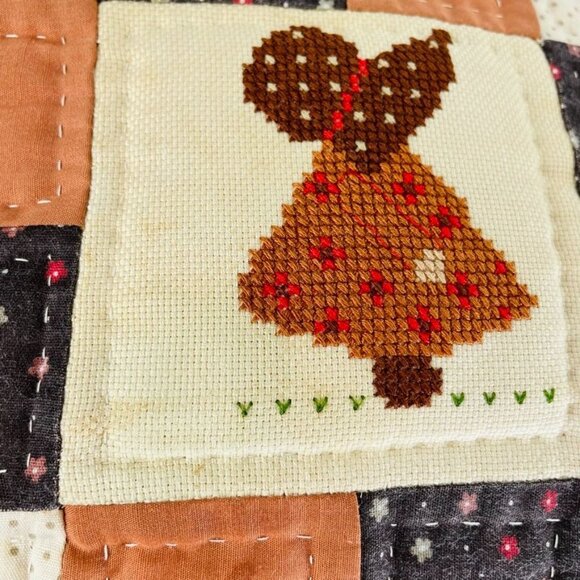 Holly Hobbie Quilt Pillow Finished Cross Stitch Handmade Ruffle Eyelet 14 in u - Picture 3 of 4